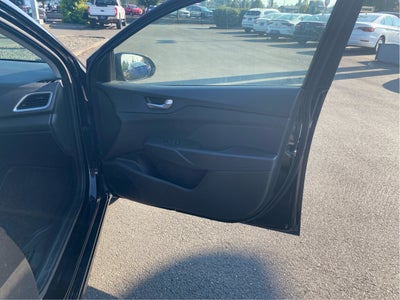 2022 Hyundai Accent SE