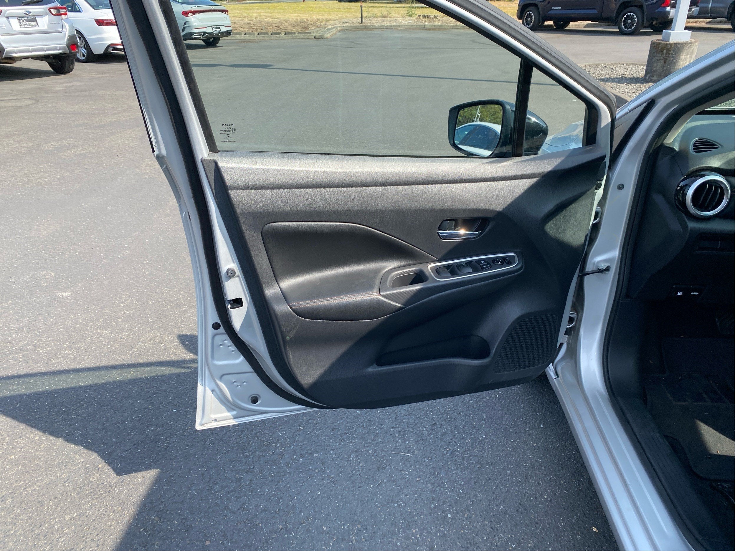 2020 Nissan Versa SR Xtronic CVT