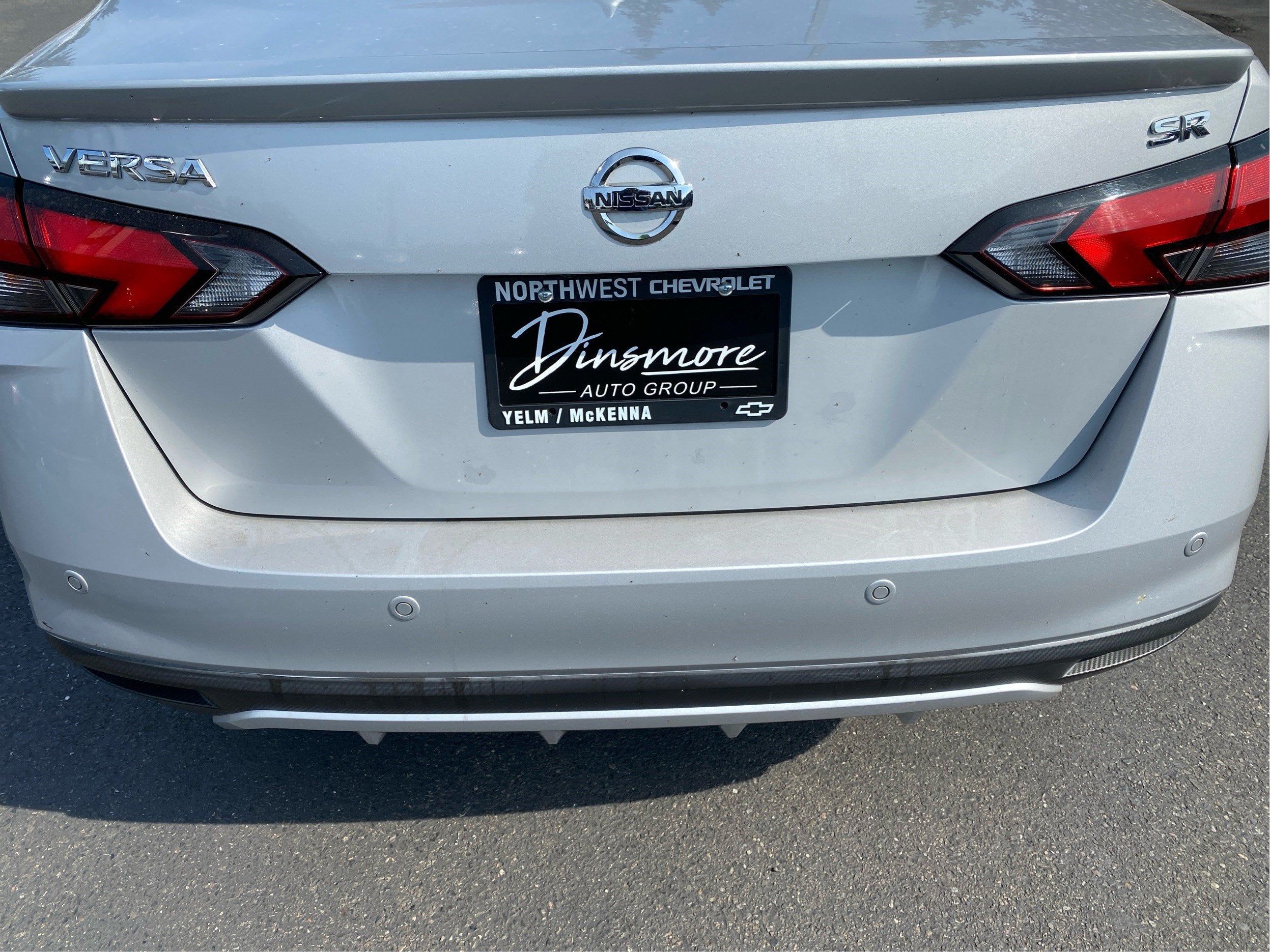 2020 Nissan Versa SR Xtronic CVT