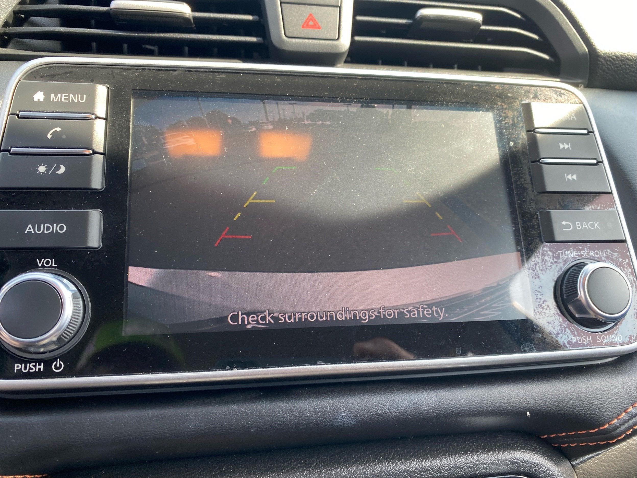 2020 Nissan Versa SR Xtronic CVT