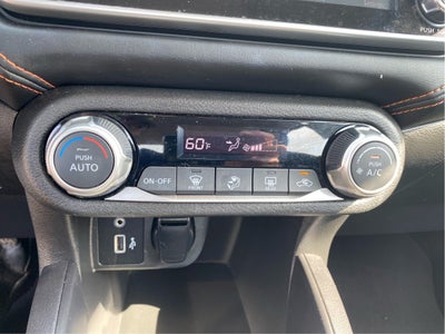 2020 Nissan Versa SR Xtronic CVT