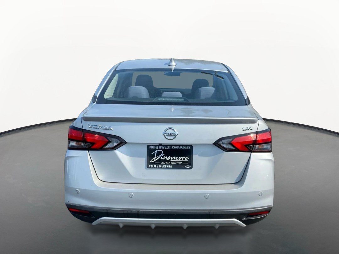 2020 Nissan Versa SR Xtronic CVT