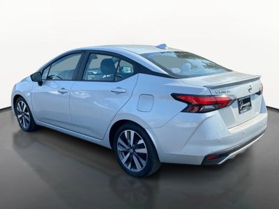 2020 Nissan Versa SR Xtronic CVT