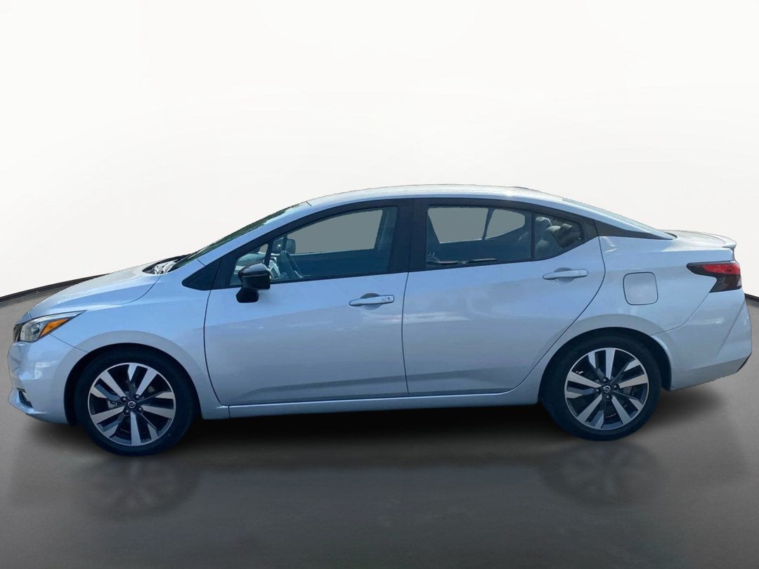 2020 Nissan Versa SR Xtronic CVT