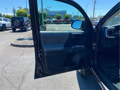 2022 Toyota Tacoma SR5