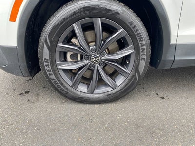 2022 Volkswagen Tiguan SE