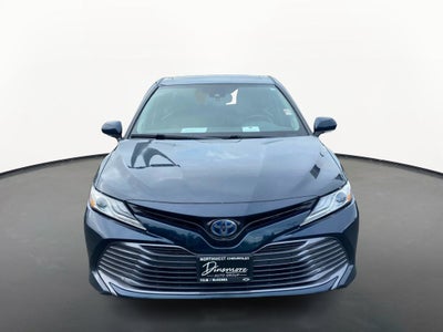 2020 Toyota Camry Hybrid XLE