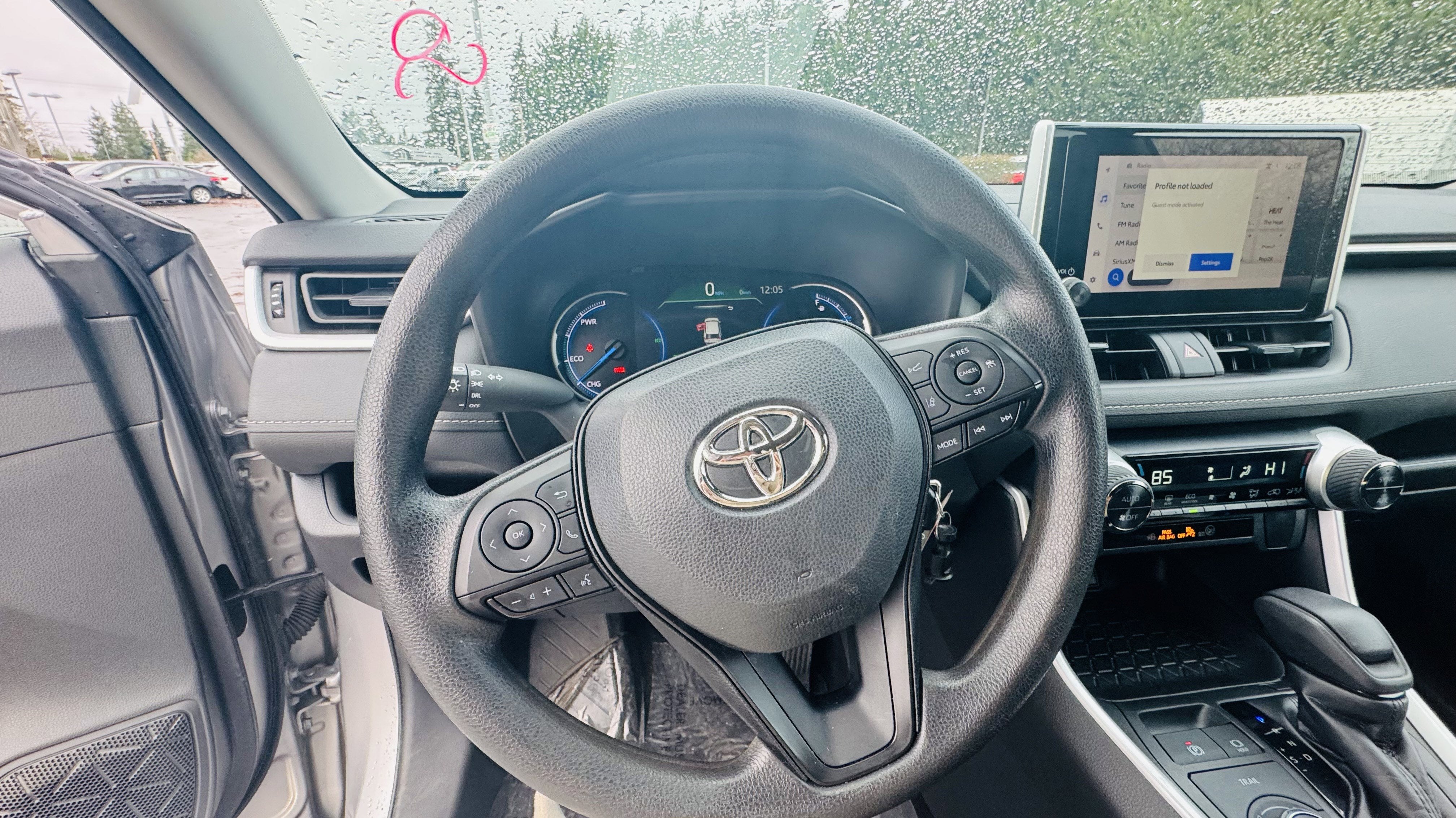 2023 Toyota RAV4 Hybrid LE