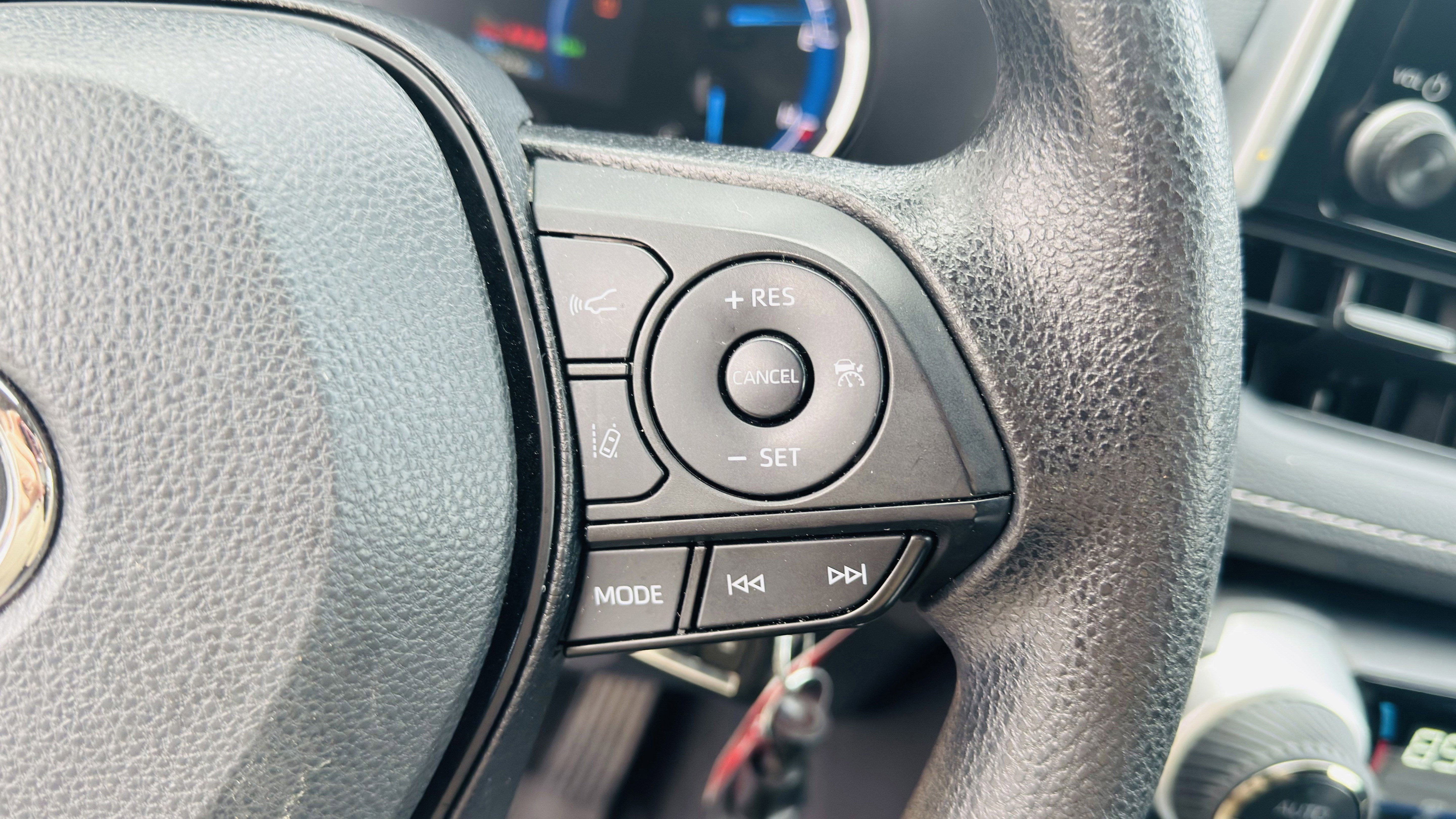 2023 Toyota RAV4 Hybrid LE