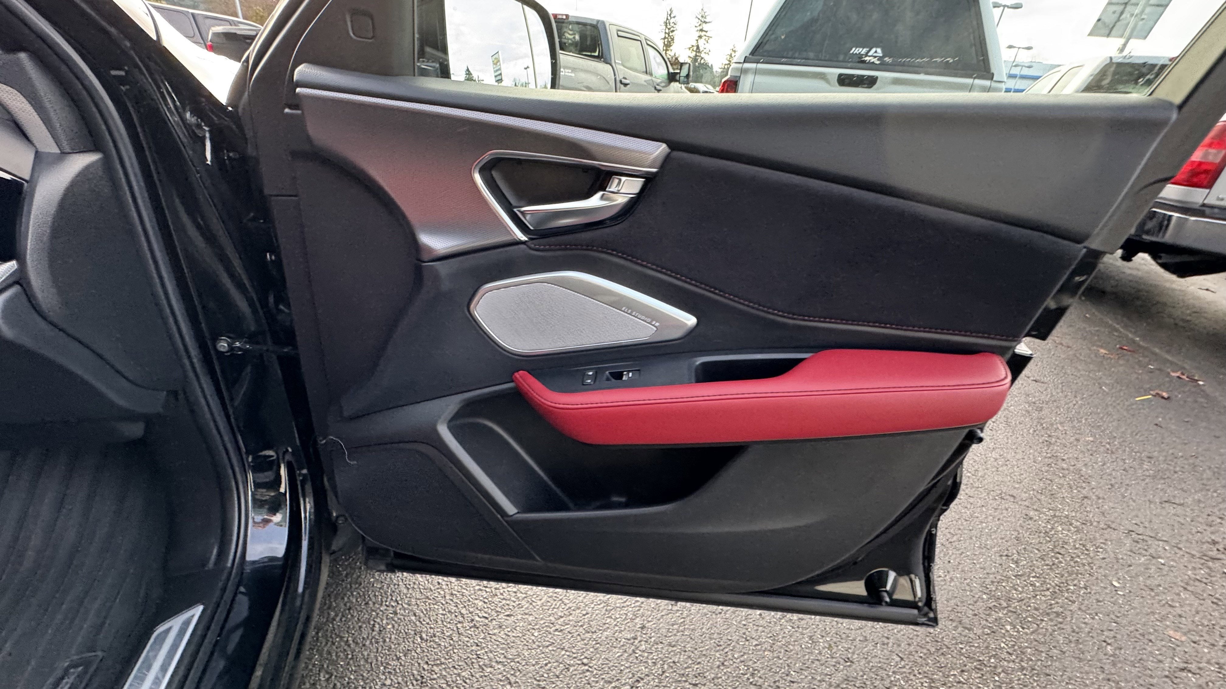 2023 Acura RDX w/A-Spec Advance Package