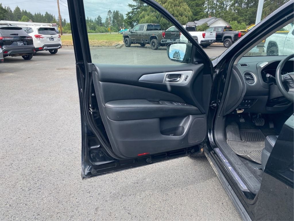 2018 Nissan Pathfinder S