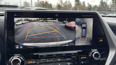 2021 Toyota Highlander Hybrid Platinum