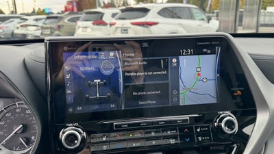 2022 Toyota Highlander Platinum