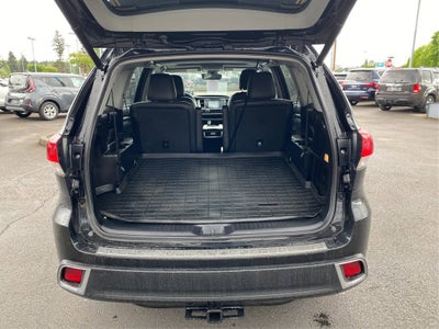 2019 Toyota Highlander SE
