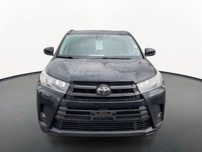 2019 Toyota Highlander SE