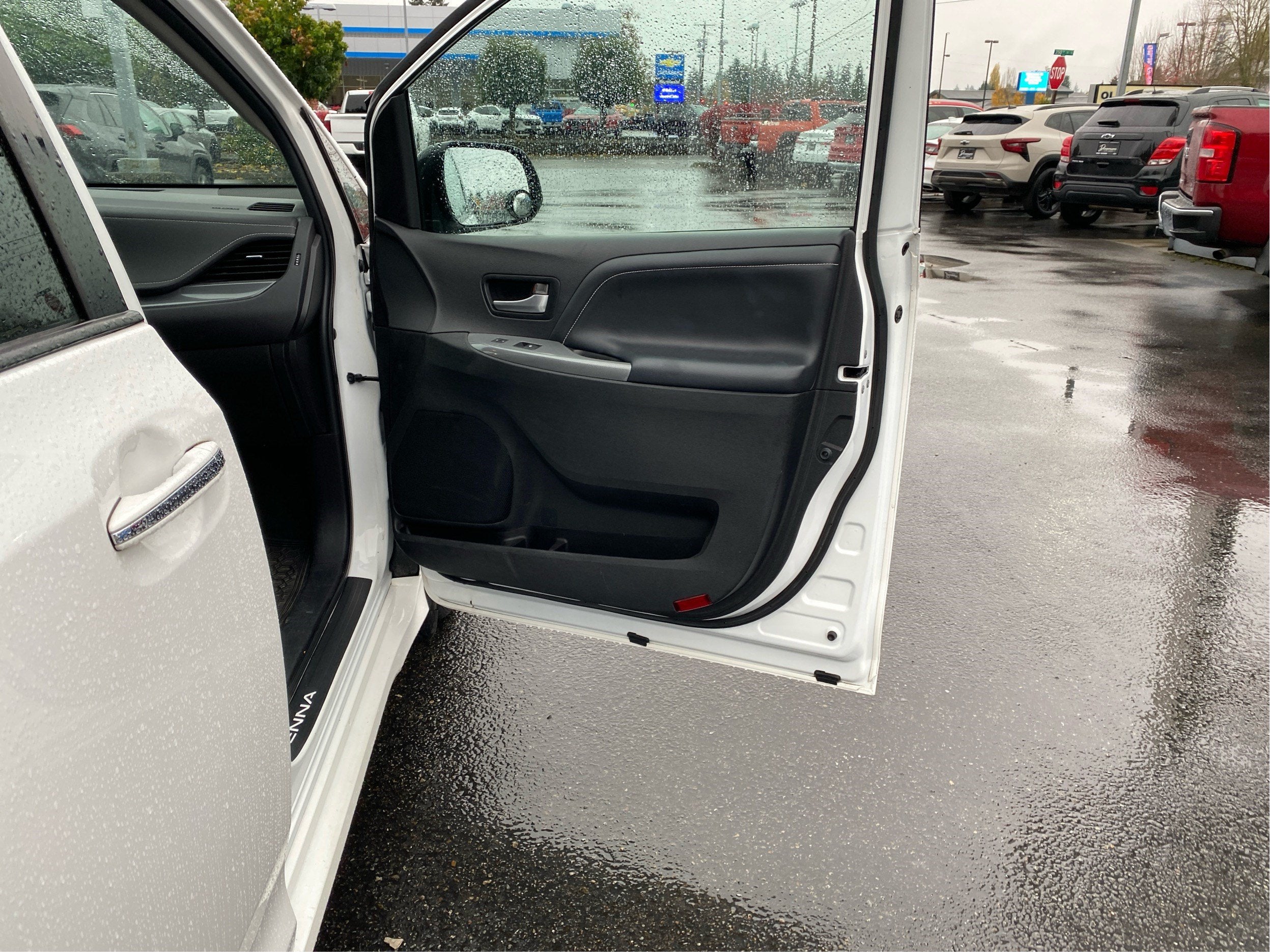 2015 Toyota Sienna SE
