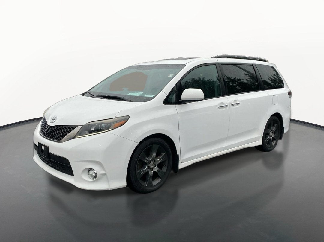 2015 Toyota Sienna SE