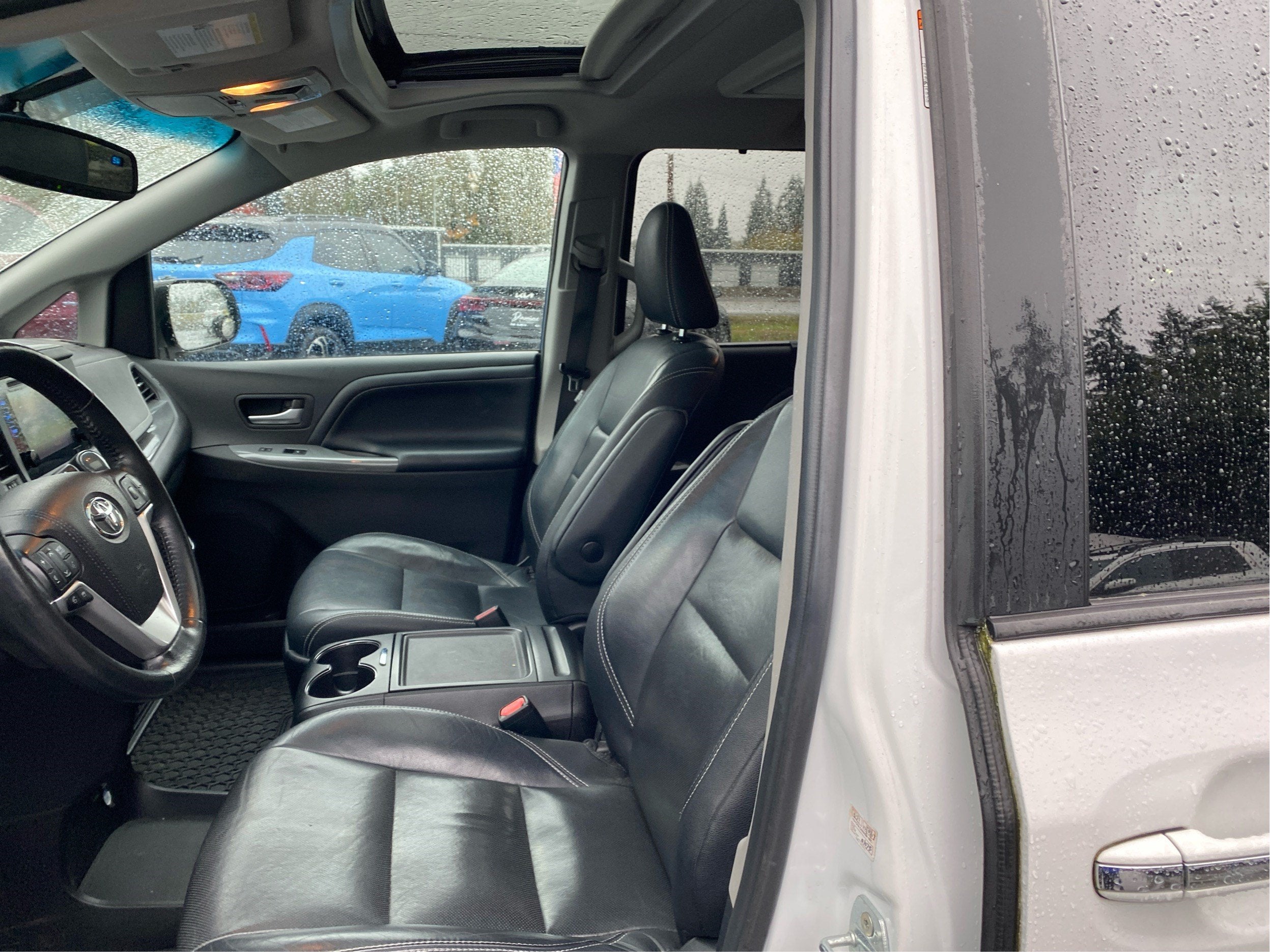 2015 Toyota Sienna SE