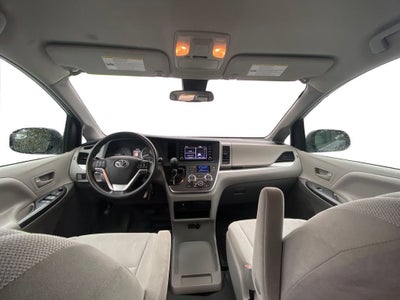 2020 Toyota Sienna L