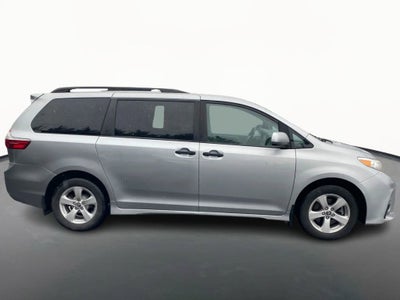 2020 Toyota Sienna L