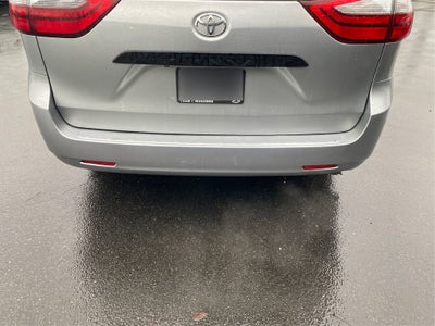 2020 Toyota Sienna L