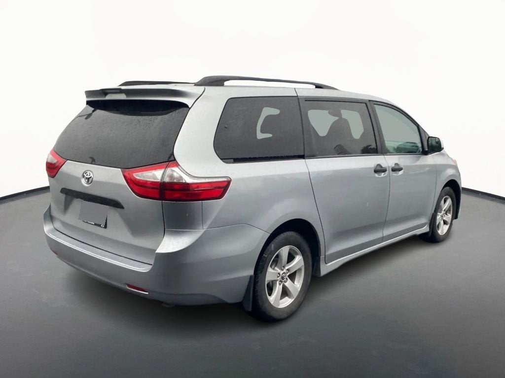 2020 Toyota Sienna L