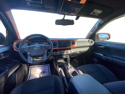 2016 Toyota Tacoma SR