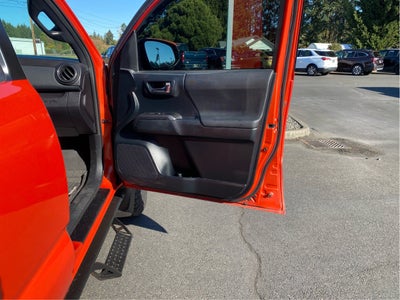 2016 Toyota Tacoma SR