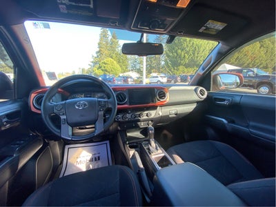2016 Toyota Tacoma SR
