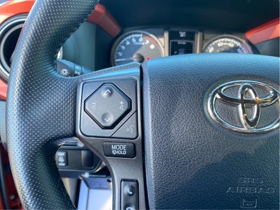 2016 Toyota Tacoma SR