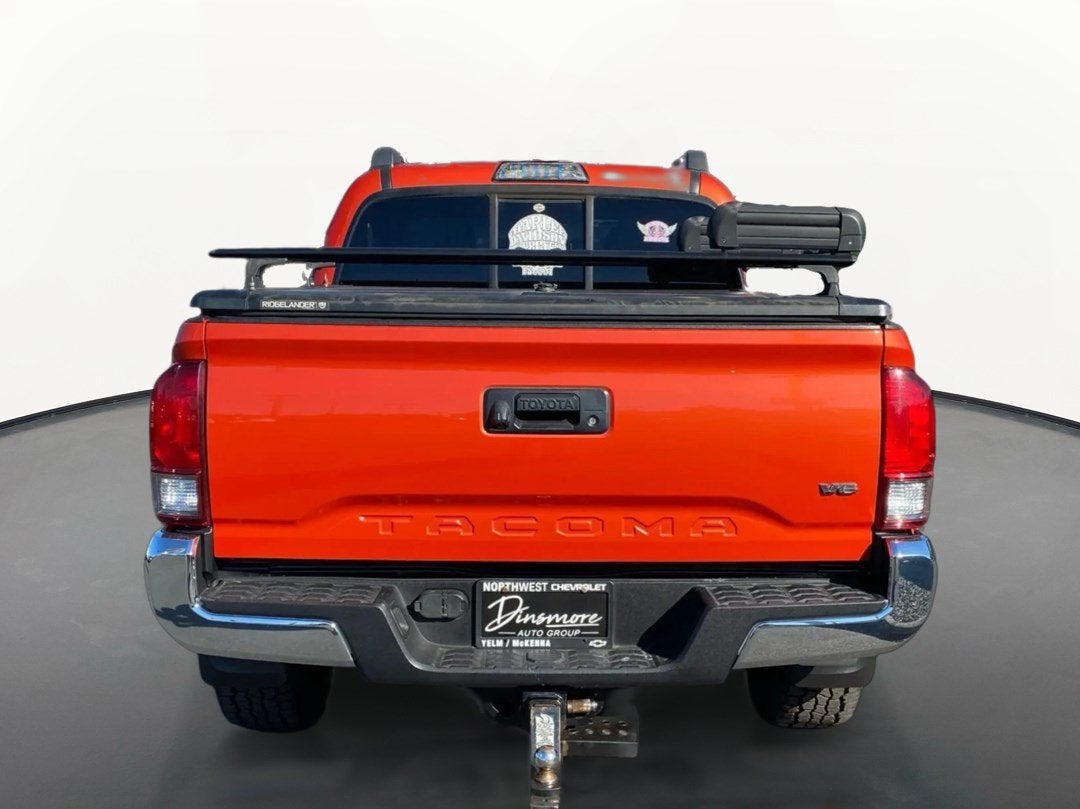2016 Toyota Tacoma SR