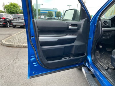 2018 Toyota Tundra 4WD SR5