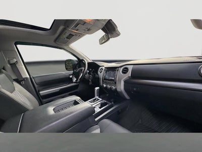2018 Toyota Tundra 4WD SR5