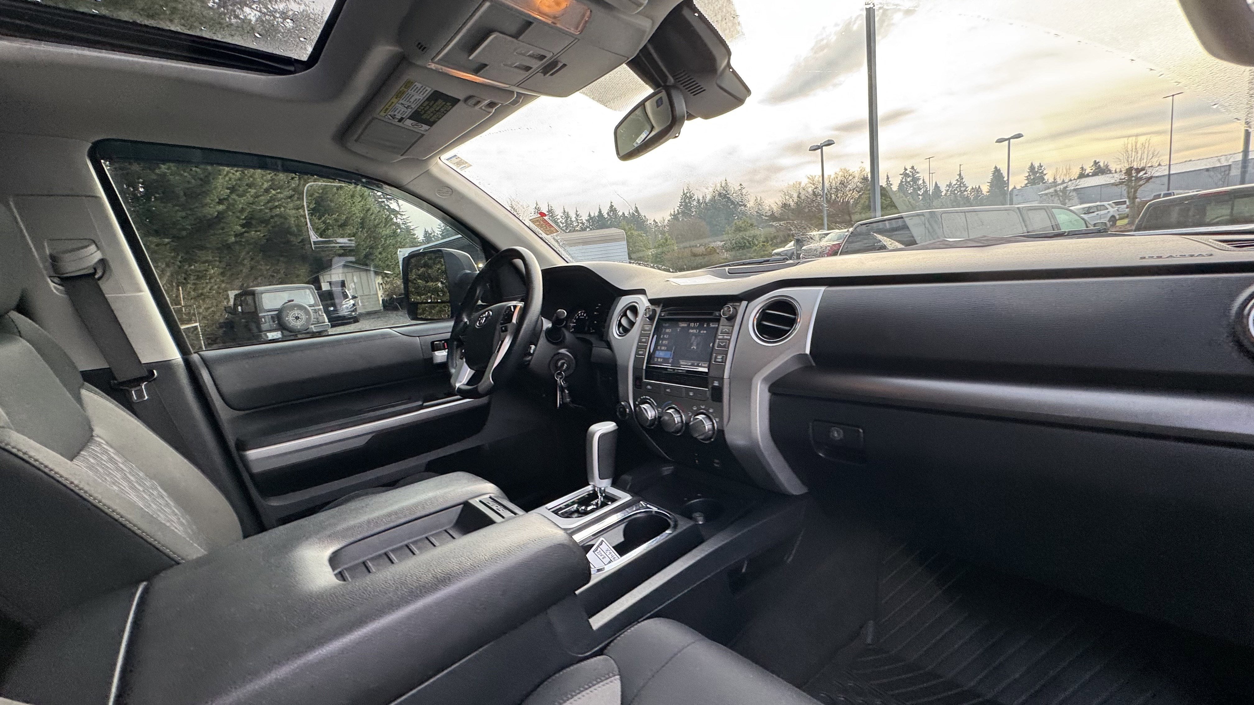 2018 Toyota Tundra 4WD SR5