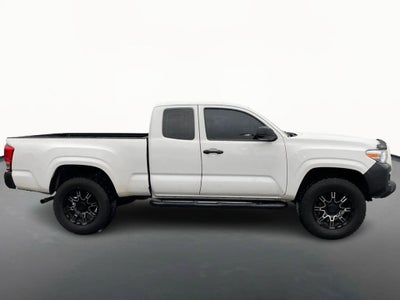 2017 Toyota Tacoma SR