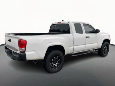 2017 Toyota Tacoma SR