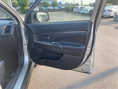 2024 Mitsubishi Outlander Sport S