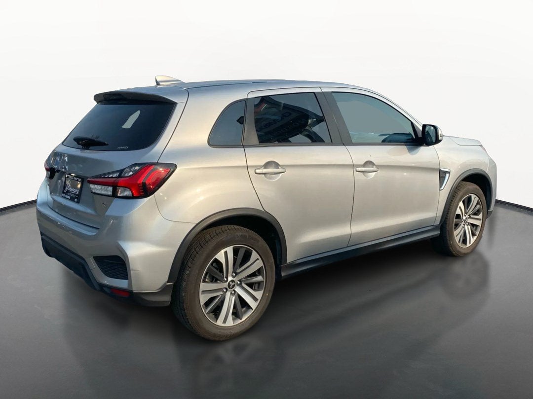 2024 Mitsubishi Outlander Sport S