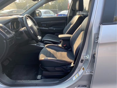2024 Mitsubishi Outlander Sport S