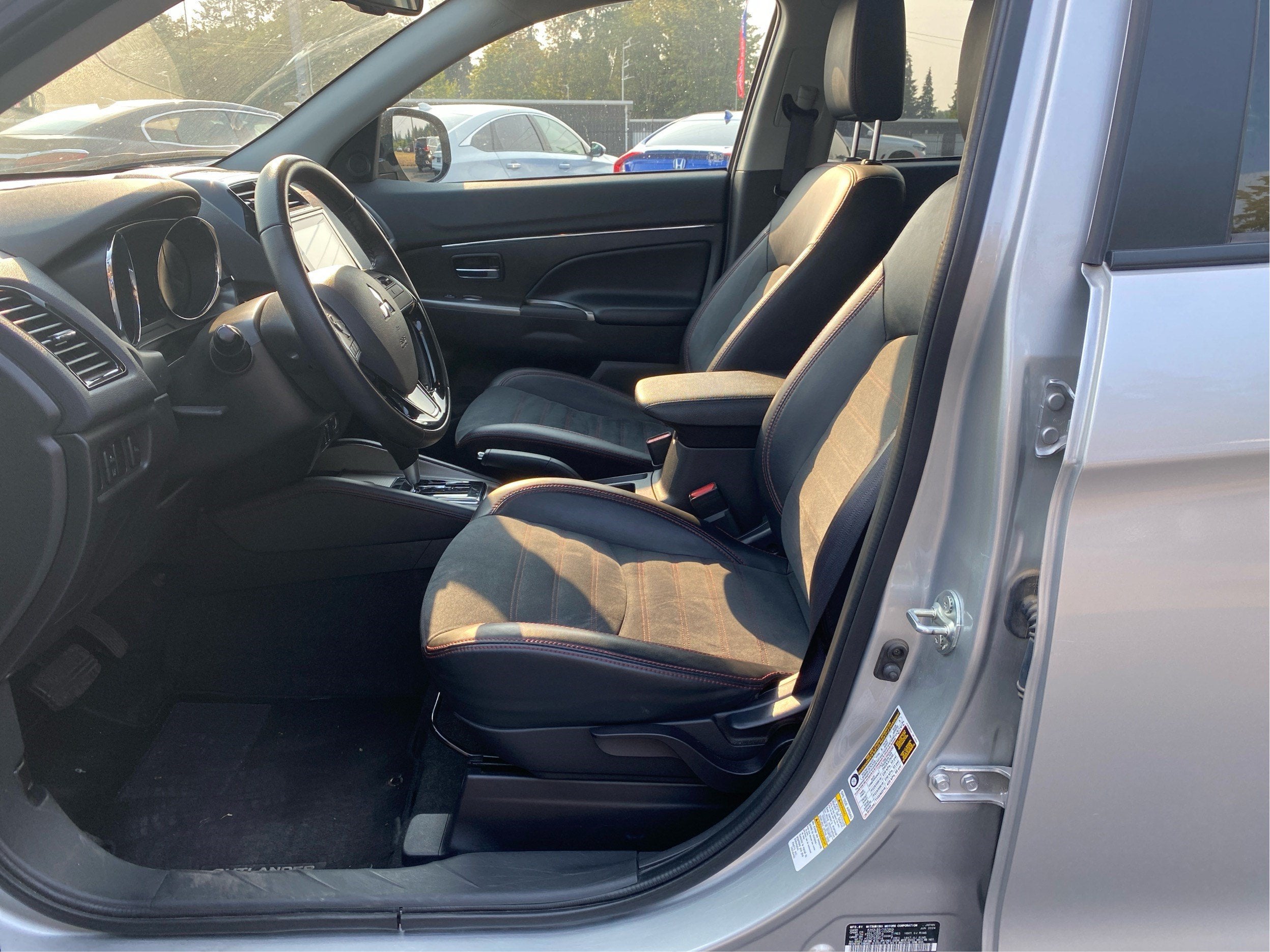 2024 Mitsubishi Outlander Sport S