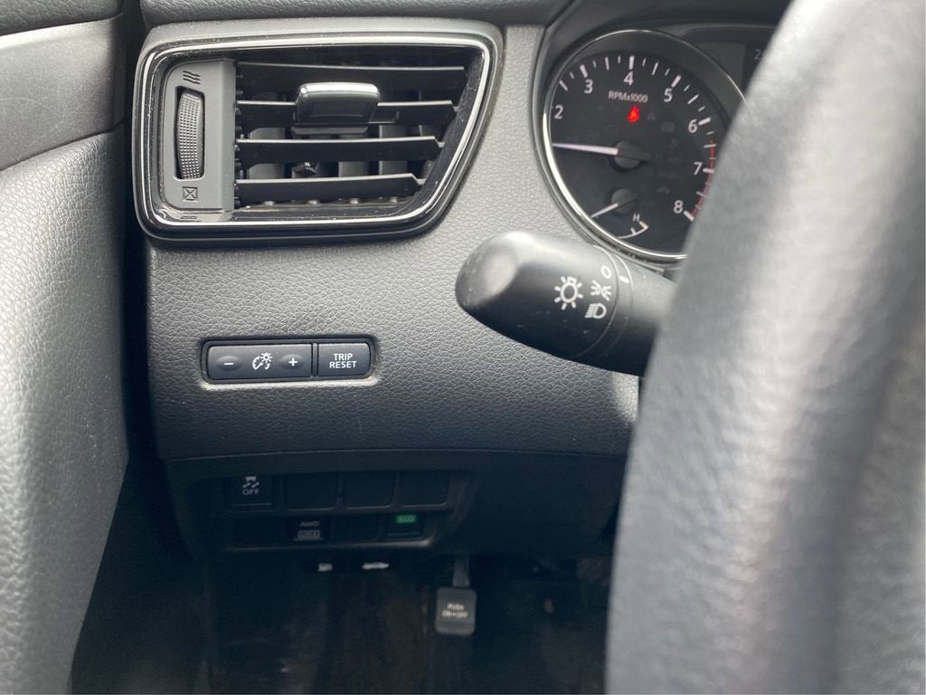 2017 Nissan Rogue Sport S