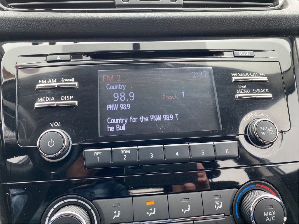 2017 Nissan Rogue Sport S