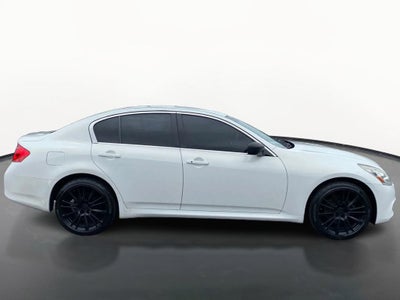 2013 INFINITI G37x x