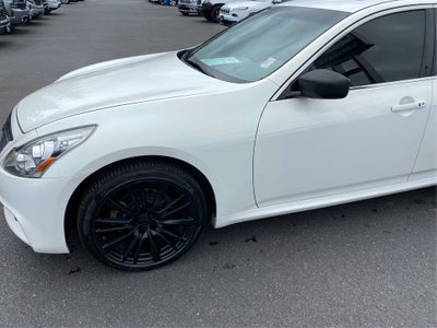 2013 INFINITI G37x x