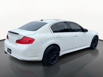 2013 INFINITI G37x x