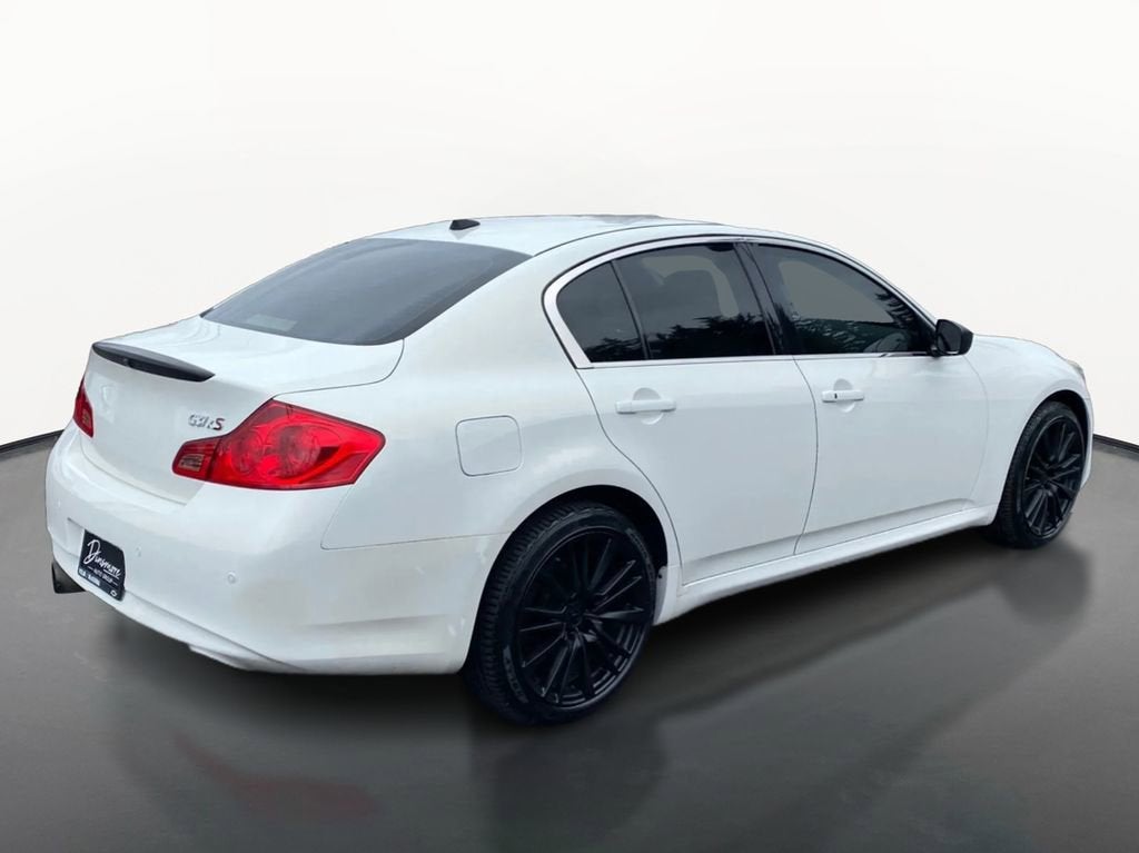 2013 INFINITI G37x x