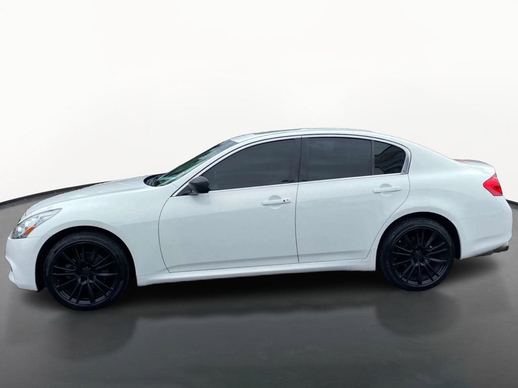2013 INFINITI G37x x