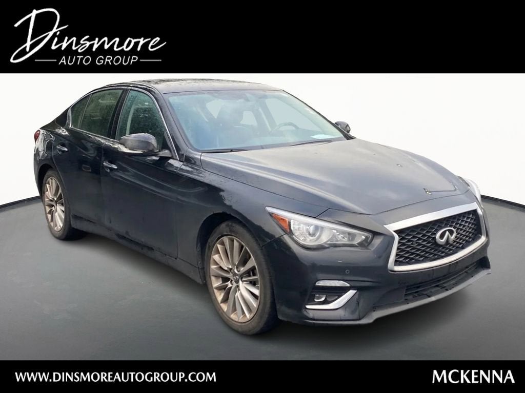 2021 INFINITI Q50 LUXE