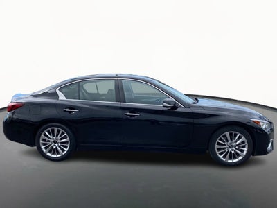 2021 INFINITI Q50 LUXE