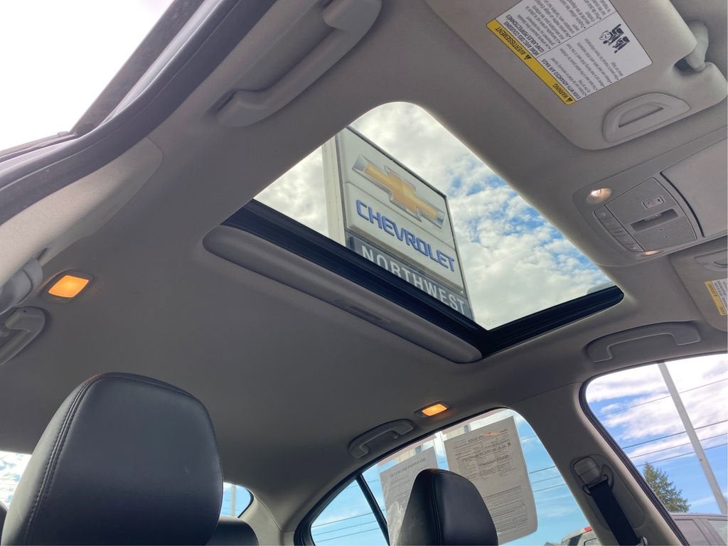 2021 INFINITI Q50 LUXE